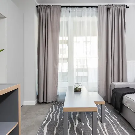 Cozy Slusarska Apartment *